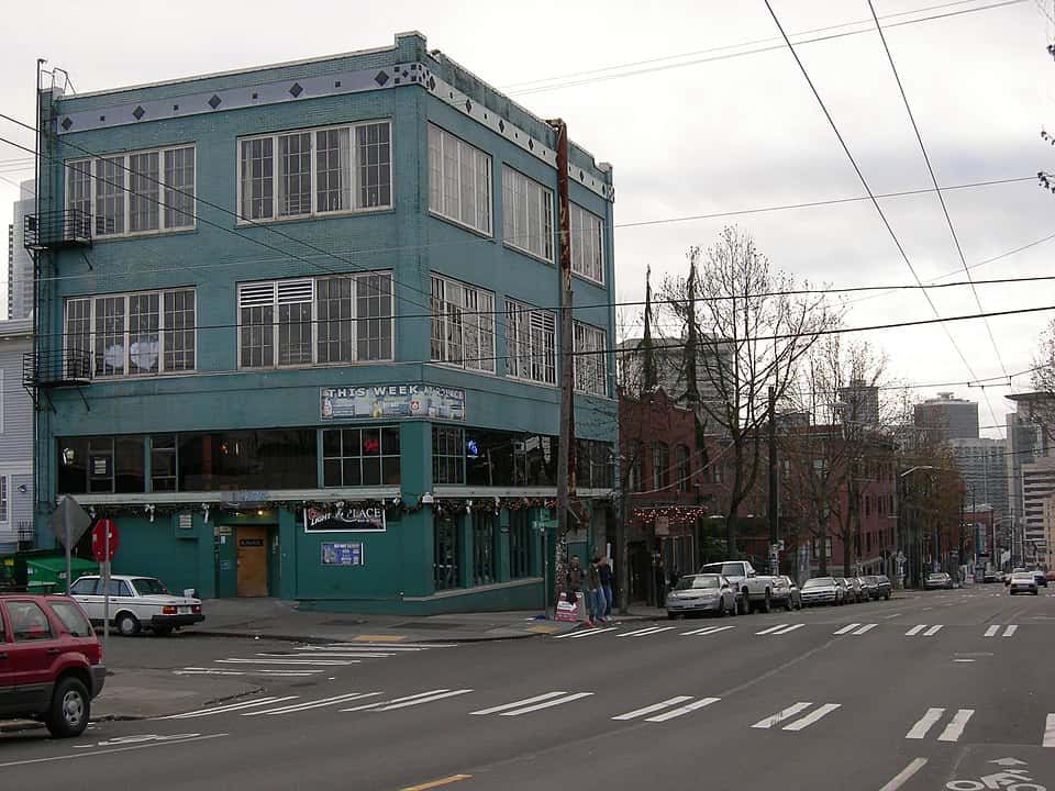 File:Seattle R Place.jpg