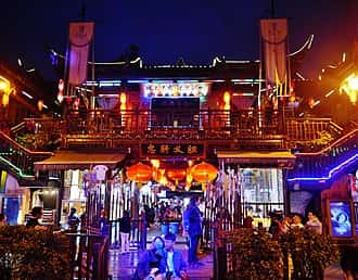 Jinli Street at night