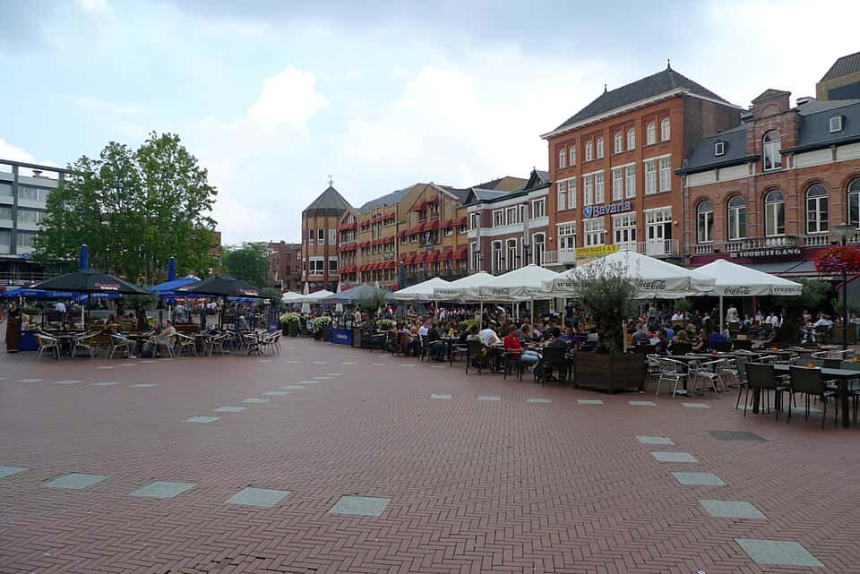 File:EindhovenMarkt.jpg
